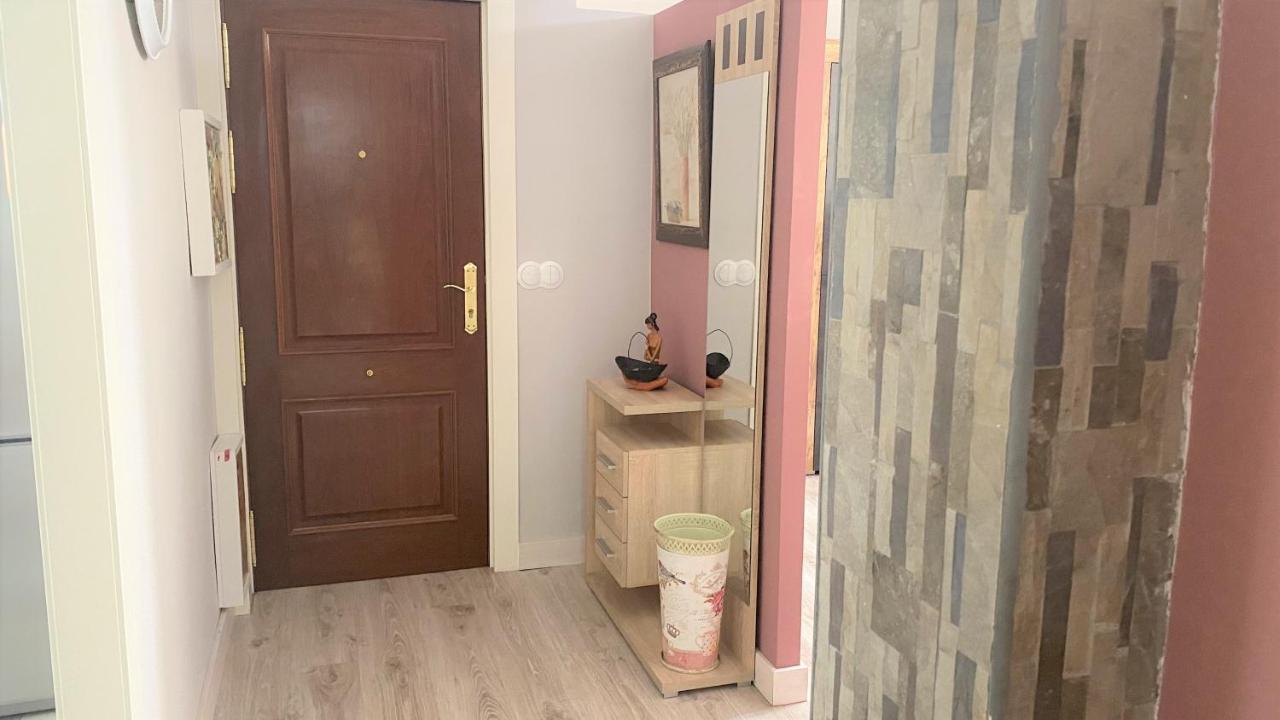 Housingleon- Barrio Humedo Apartment Екстериор снимка