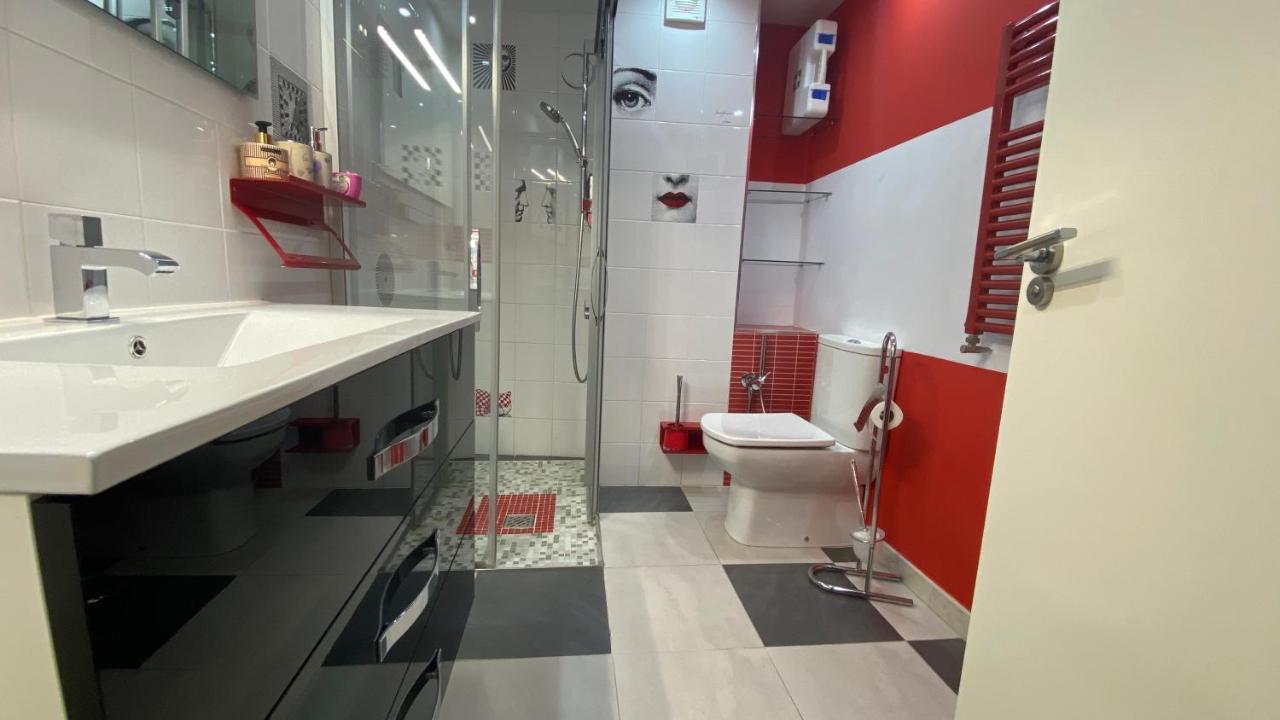 Housingleon- Barrio Humedo Apartment Екстериор снимка